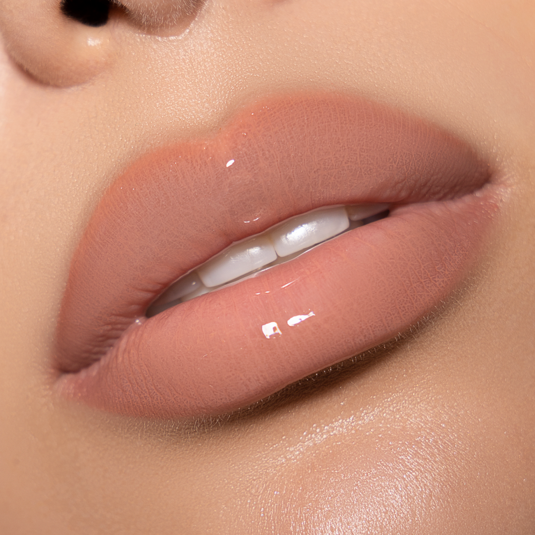lip-gloss